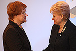Republikens president Tarja Halonen och Litauens president Dalia Grybauskaitë. Copyright © Republikens presidents kansli